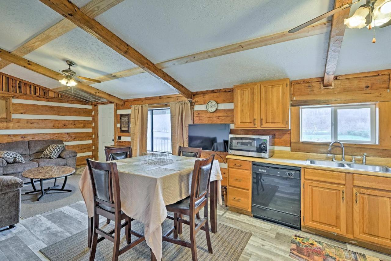 Rogersville Barn Apartment On 27 Acres With Pond! Exteriör bild